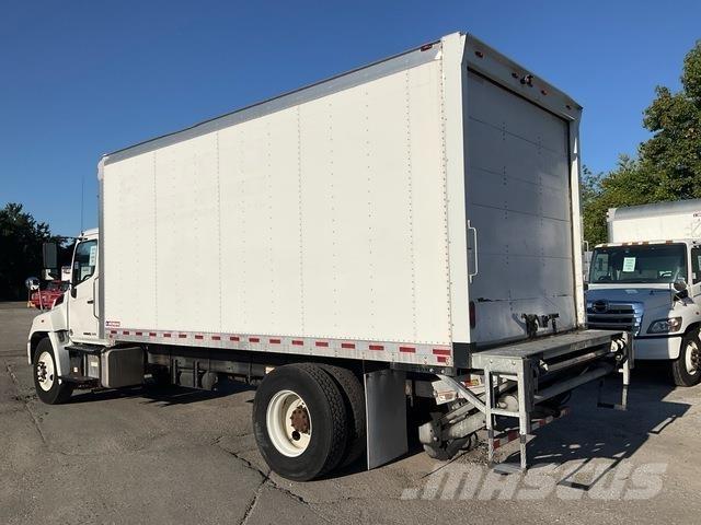 Hino 338 شاحنات ذات هيكل صندوقي