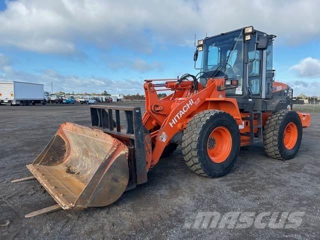 Hitachi ZW120 لوادر بعجل