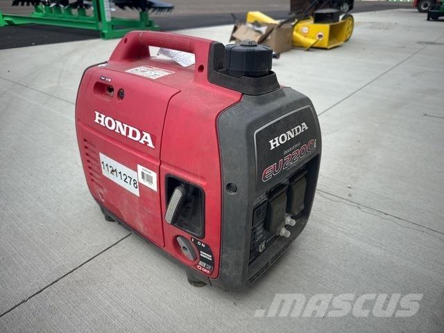 Honda EU2200i مساحات تخزين محمولة للطاقة