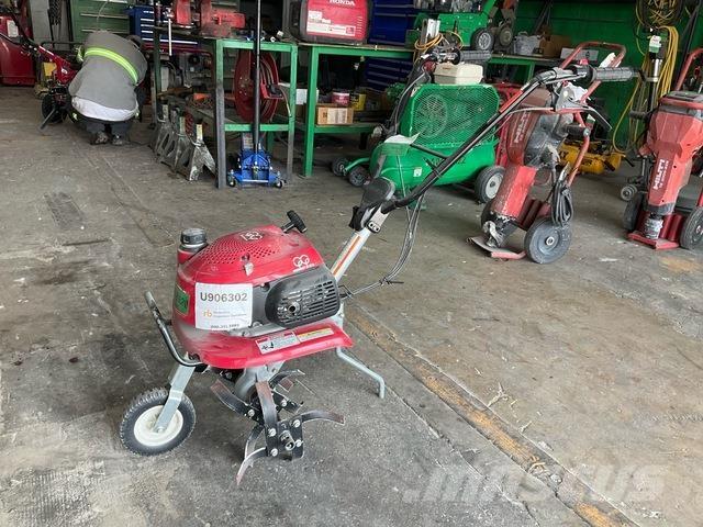 Honda F220K1AT الكاسحات وقلابات التربة ذات المحركات