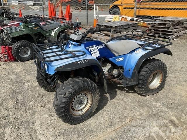 Honda TRX300FW مركبات لجميع التضاريس