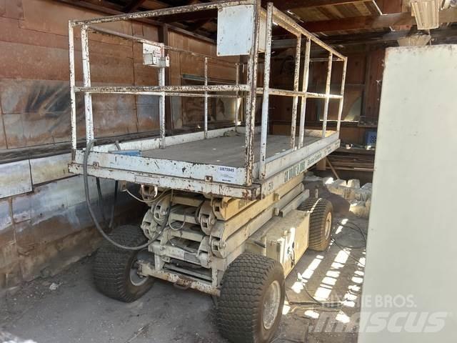 Hunter 2560 رافعات مقصية الشكل