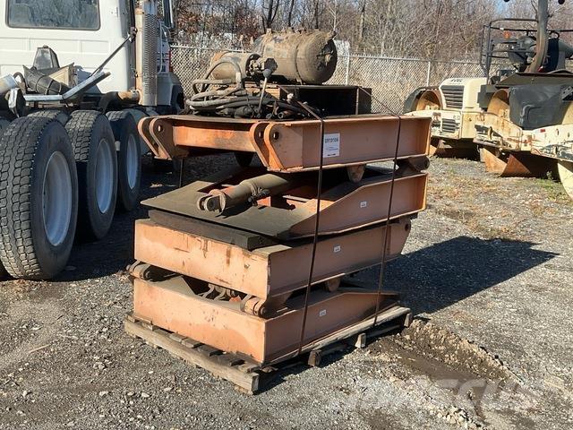  Hydraulic Ramp معدات البناء - غير ذلك