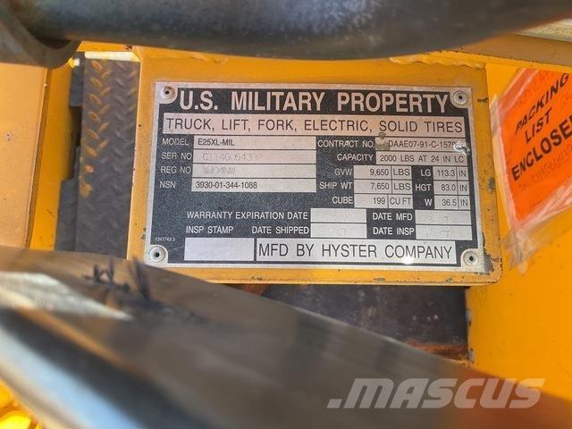 Hyster E25XL شاحنات ذات رافعات شوكية تعمل بالكهرباء