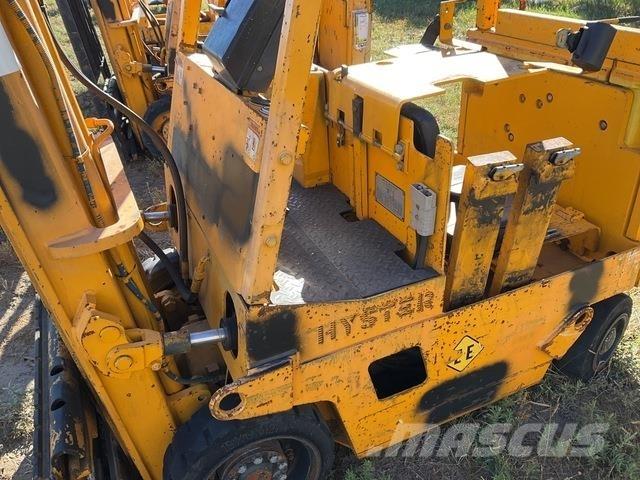 Hyster E25XL شاحنات ذات رافعات شوكية تعمل بالكهرباء