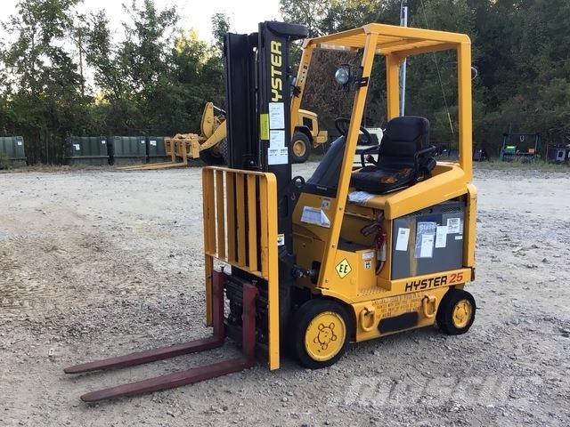Hyster E25Z شاحنات ذات رافعات شوكية تعمل بالكهرباء