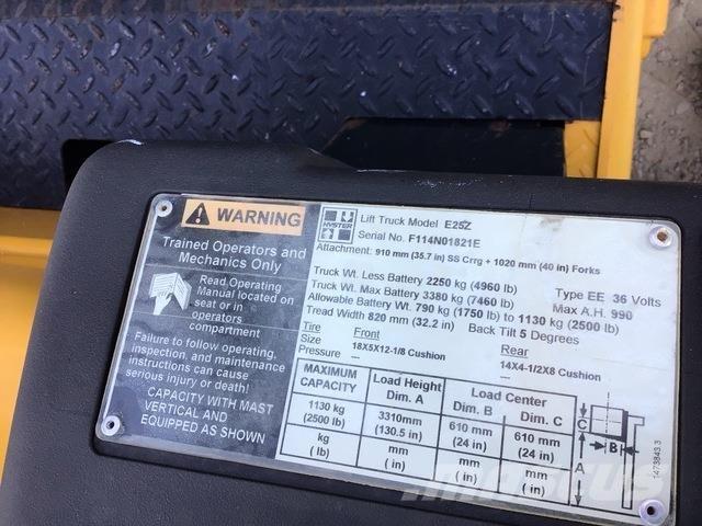 Hyster E25Z شاحنات ذات رافعات شوكية تعمل بالكهرباء