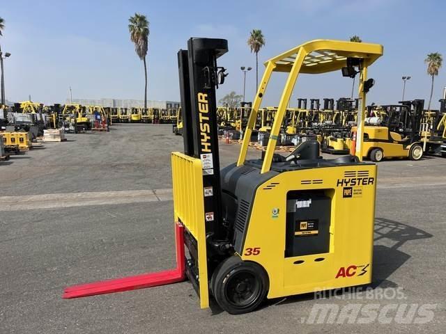 Hyster E35HSD3 شاحنات ذات رافعات شوكية تعمل بالكهرباء