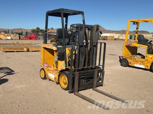 Hyster E40MM شاحنات ذات رافعات شوكية تعمل بالكهرباء