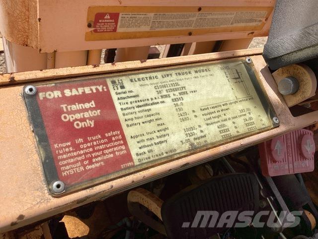 Hyster E40XL شاحنات ذات رافعات شوكية تعمل بالكهرباء