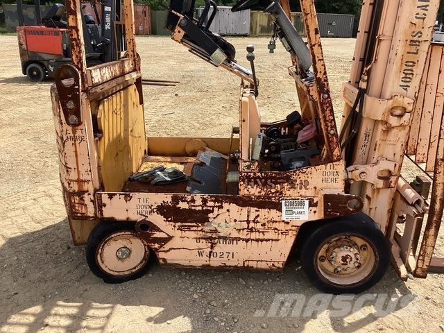 Hyster E40XL شاحنات ذات رافعات شوكية تعمل بالكهرباء