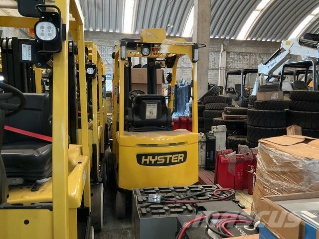 Hyster E45XN شاحنات ذات رافعات شوكية تعمل بالكهرباء