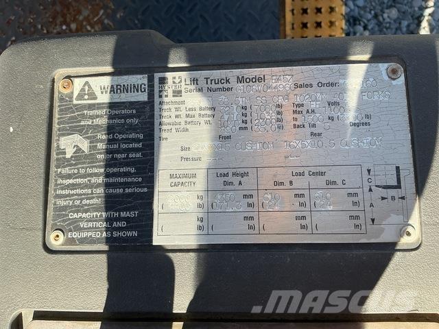 Hyster E45Z شاحنات ذات رافعات شوكية تعمل بالكهرباء