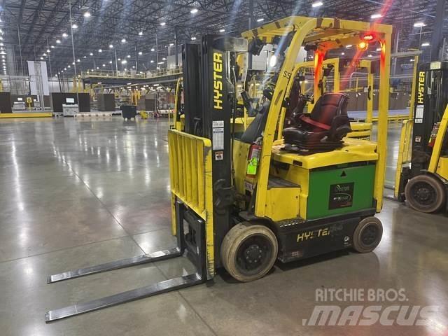 Hyster E50XN شاحنات ذات رافعات شوكية تعمل بالكهرباء