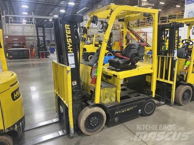 Hyster E50XN شاحنات ذات رافعات شوكية تعمل بالكهرباء