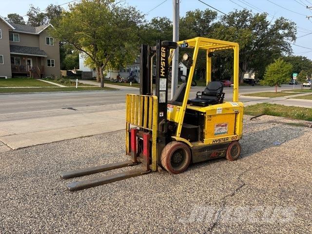 Hyster E60Z شاحنات ذات رافعات شوكية تعمل بالكهرباء
