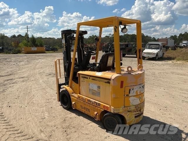 Hyster E65Z-40 شاحنات ذات رافعات شوكية تعمل بالكهرباء