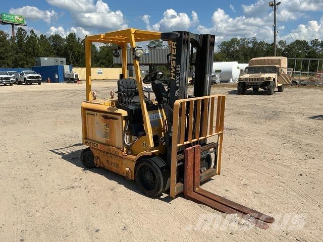 Hyster E65Z-40 شاحنات ذات رافعات شوكية تعمل بالكهرباء