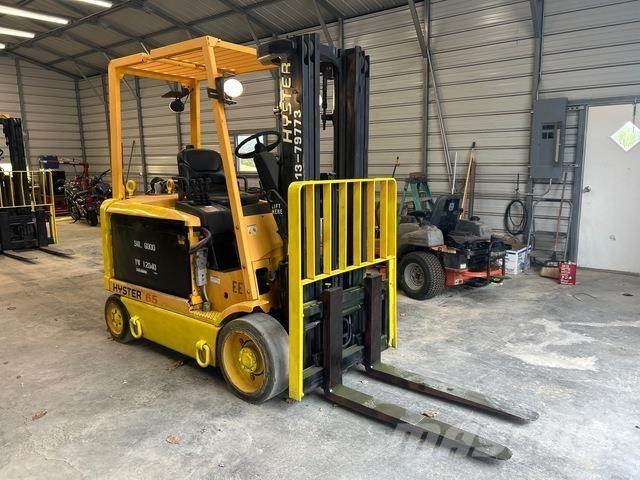 Hyster E65Z-40 شاحنات ذات رافعات شوكية تعمل بالكهرباء