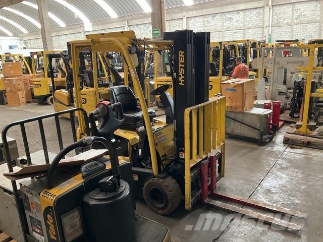 Hyster J40XNT شاحنات ذات رافعات شوكية تعمل بالكهرباء