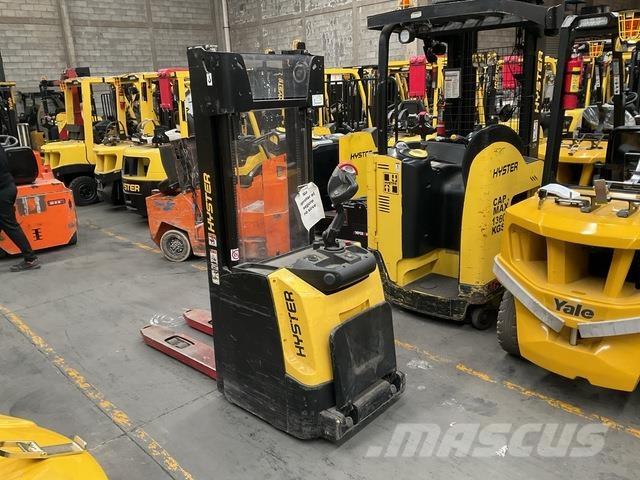 Hyster S2.0S شاحنة يدوية بمنصة نقالة