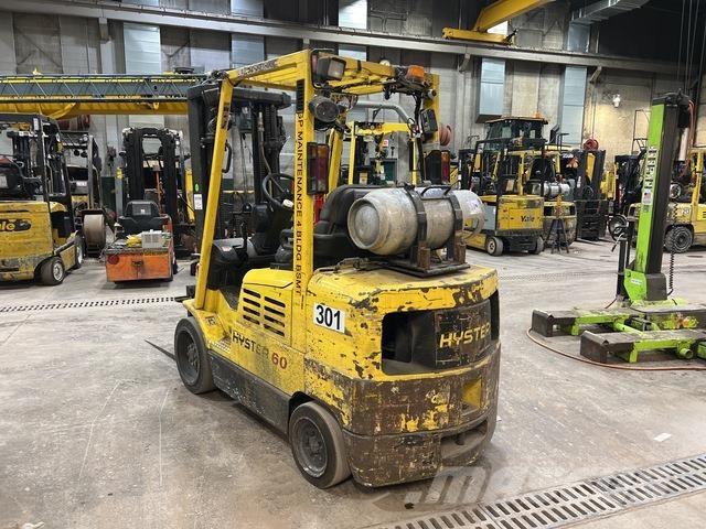 Hyster S60XM شاحنات ذات رافعات شوكية - أخرى