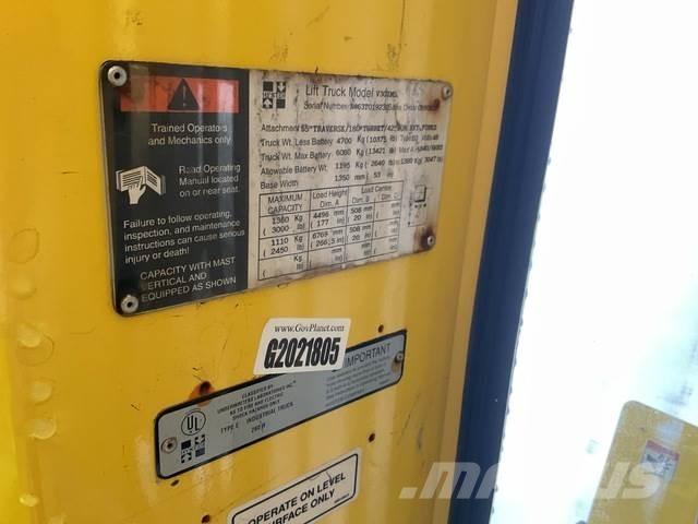 Hyster V30XMU معدات الرفع متوسط المستوى