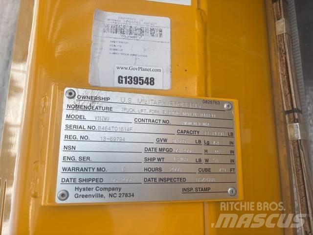 Hyster V30ZMU معدات الرفع متوسط المستوى