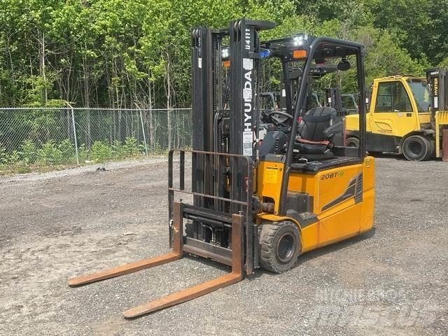 Hyundai 20BT-9 شاحنات ذات رافعات شوكية تعمل بالكهرباء