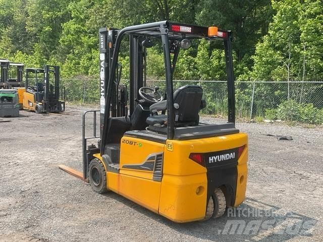 Hyundai 20BT-9 شاحنات ذات رافعات شوكية تعمل بالكهرباء