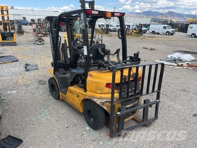 Hyundai 25L-9A شاحنات ذات رافعات شوكية - أخرى
