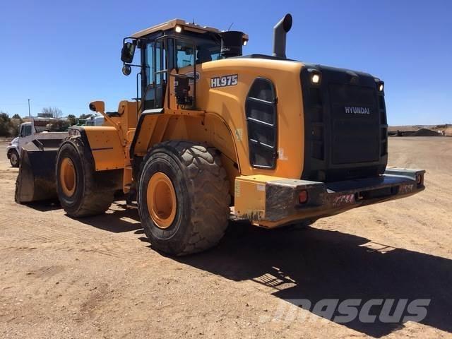 Hyundai HL975 لوادر بعجل