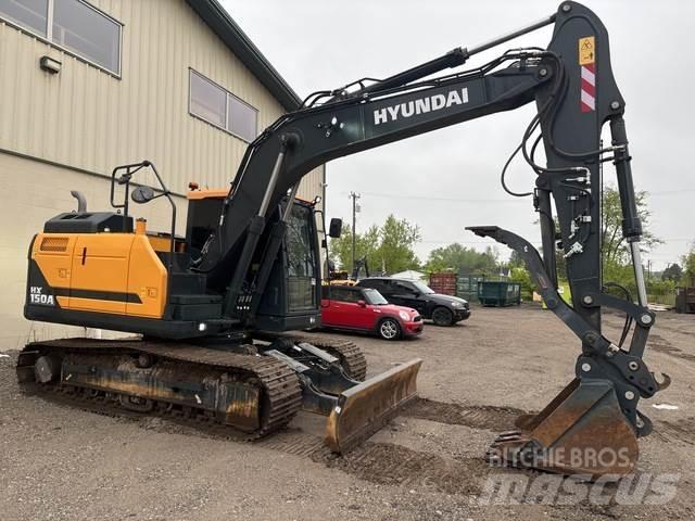Hyundai HX150A حفارات زحافة