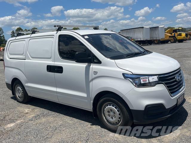 Hyundai iLoad شاحنة مقفلة