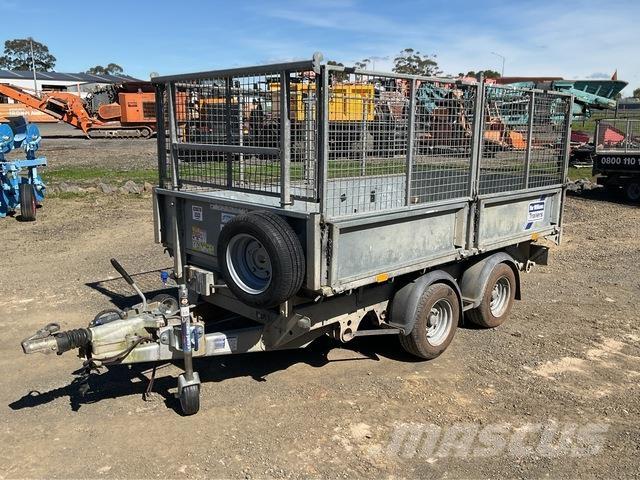 Ifor Williams  مقطورات مركبات نقل