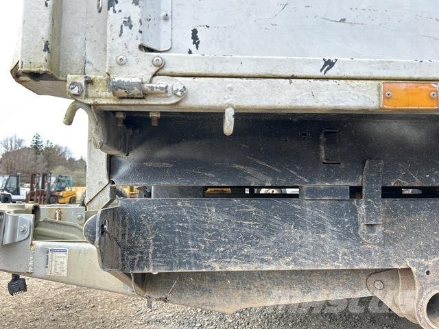 Ifor Williams  مقطورات مركبات نقل