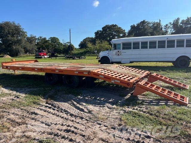 Interstate  مقطورات مركبات نقل