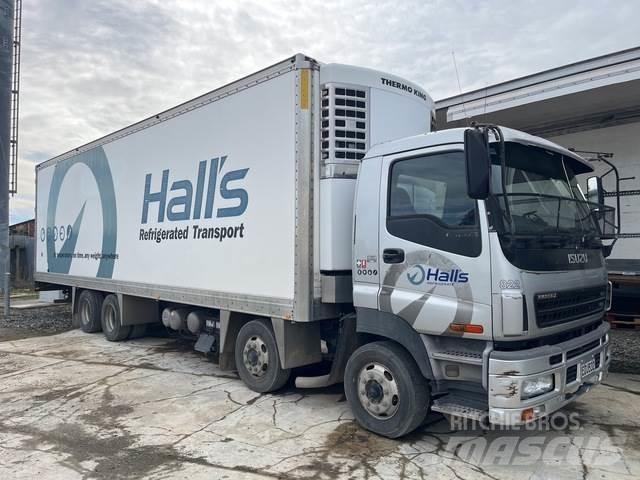 Isuzu 330 GIGA أخرى