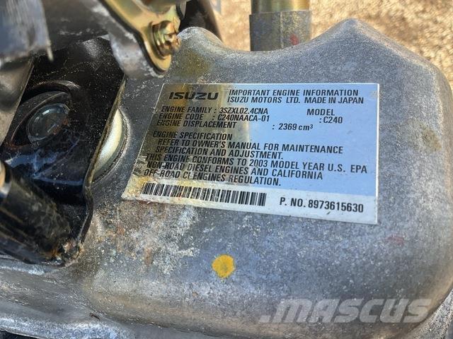 Isuzu C240 محركات
