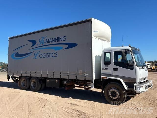 Isuzu FVM 1400 شاحنات بغطاء جانبي