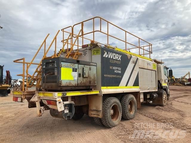 Isuzu FVZ1400 شاحنات ذات صهاريج