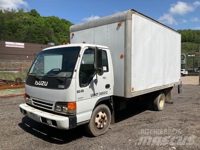 Isuzu NPR شاحنات ذات هيكل صندوقي