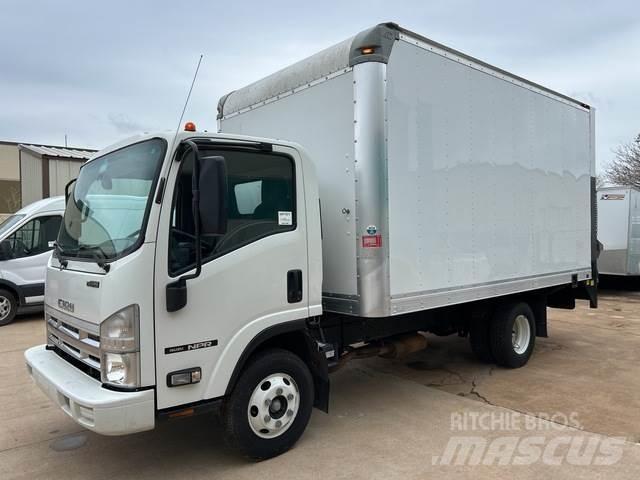 Isuzu NPR شاحنات ذات هيكل صندوقي
