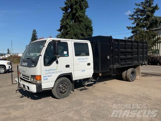 Isuzu NPR شاحنات قلابة