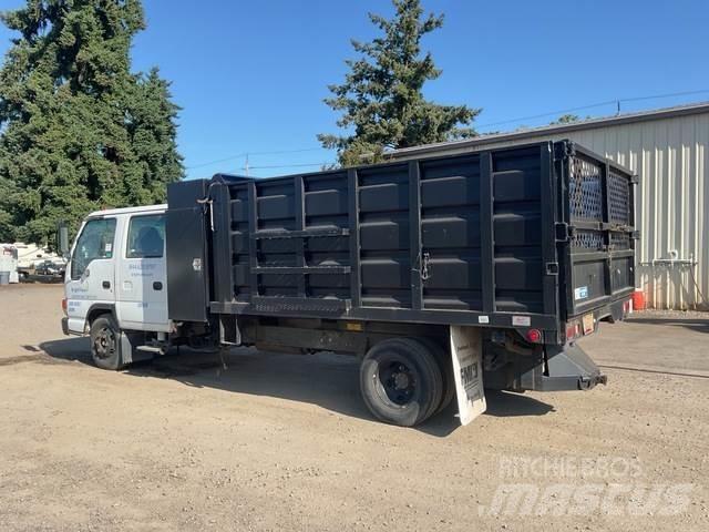 Isuzu NPR شاحنات قلابة