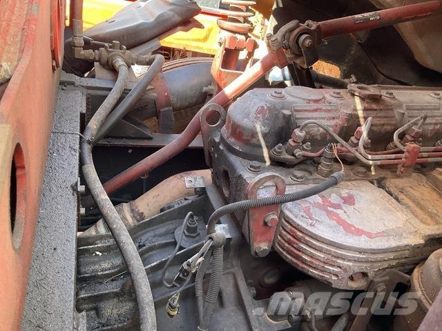 Iveco 170E23 شاحنات الرافعات