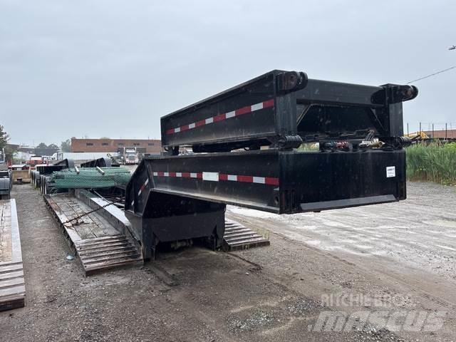  J C Trailers لوادر منخفضة