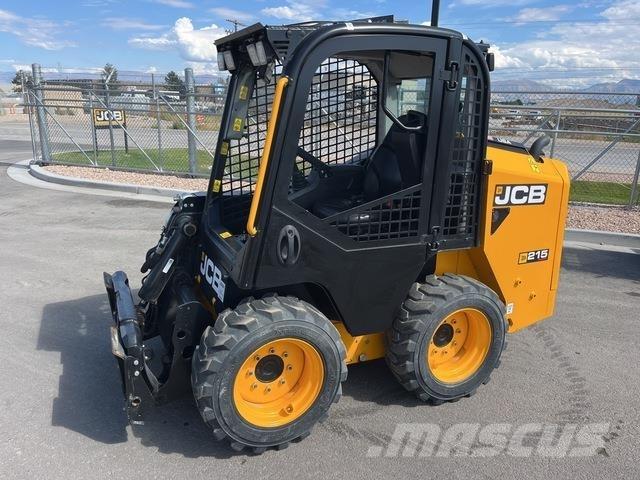 JCB 215 لوادر انزلاقية التوجيه