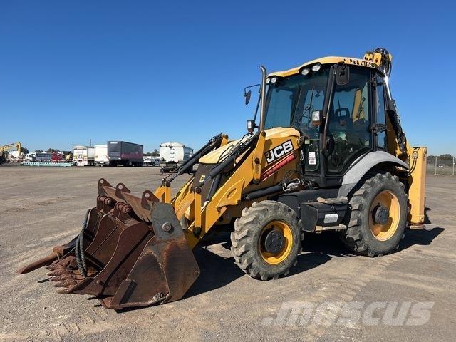 JCB 3CX لوادر ذات جرافات عكسية