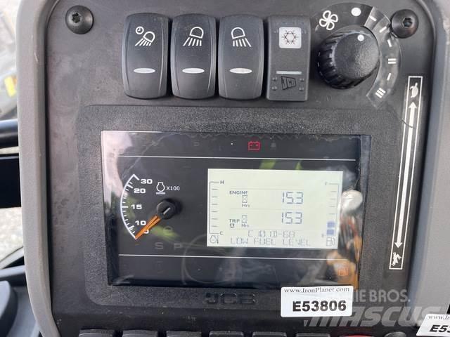 JCB 3DX لوادر ذات جرافات عكسية